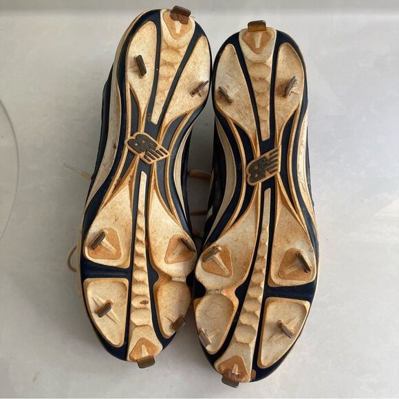 New Balance 3000v4 Metal Baseball Cleat 12 - Picture 9 of 11